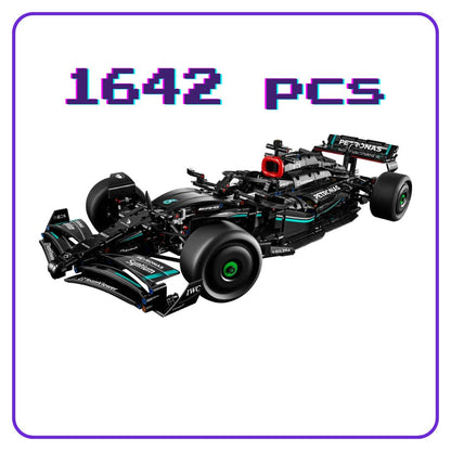 Formule 1 - Mercedes-AMG W14 (1 642 pièces)