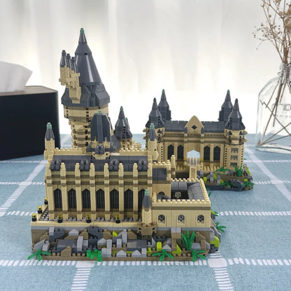 Château de Poudlard – Harry Potter (3695 pièces) 39 cm (Cadeau offert)